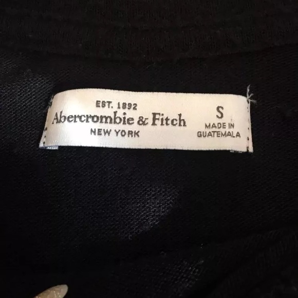 Sweaters - Picture 4 of 5